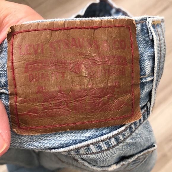 Levi’s Low Boot Cut 527 - W32” x L32” - Picture 9 of 9